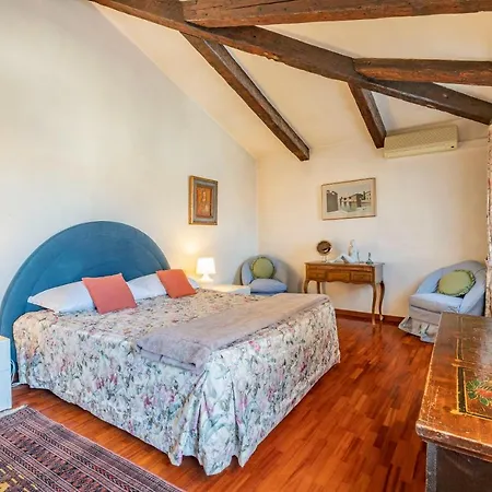 Appartamento Palazzo Gradenigo *